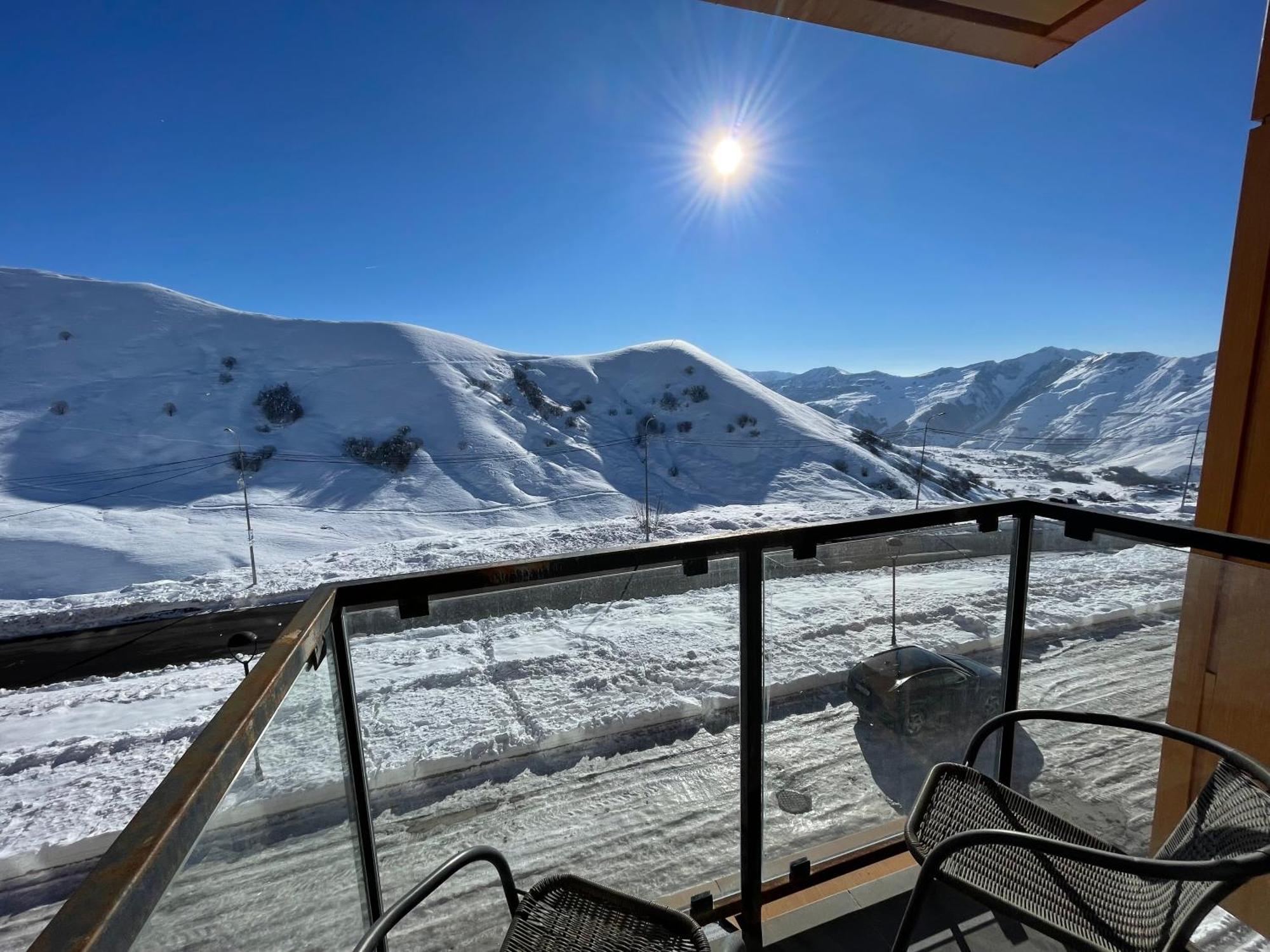 Four Season Gudauri Apartment Room photo